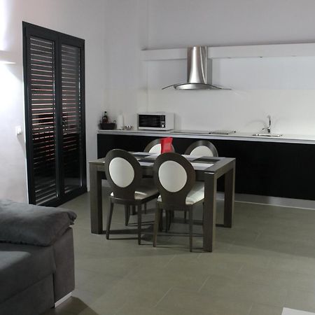 Apartaments Y Habitacions Entre Volcans Олот Экстерьер фото